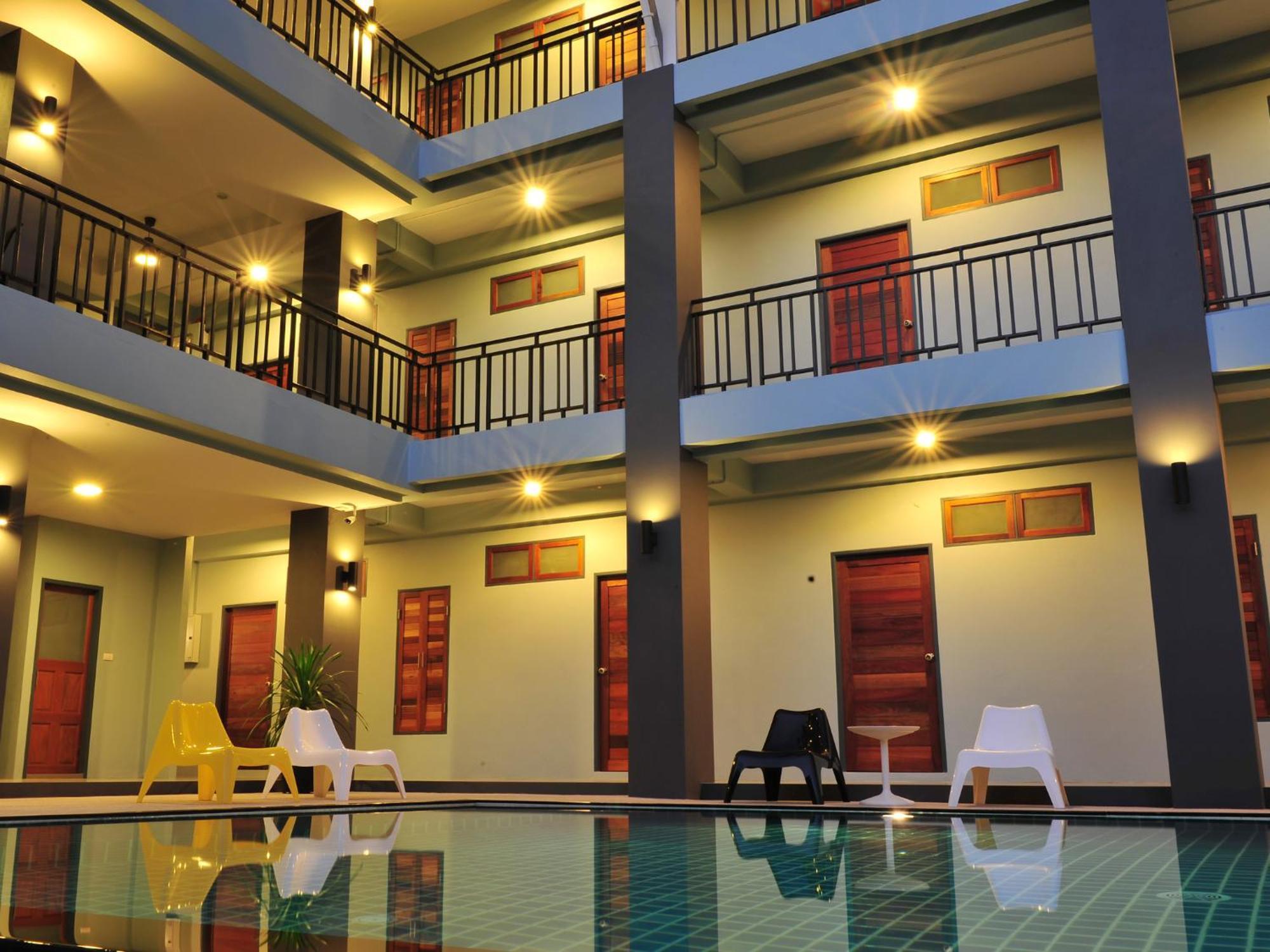 Ruk Cozy Hotel Khao Lak Buitenkant foto